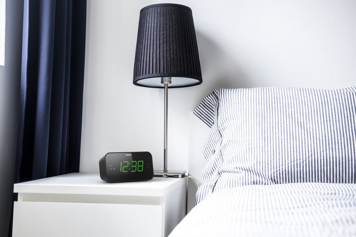 Philips TAR3306 Big Display FM Clock Radio - Black – Connoisseur SA